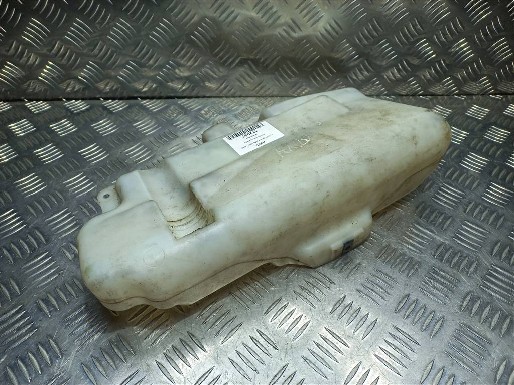 бачок омывателя SUZUKI IGNIS 1.5 MT (99 л.с.)Ignis  II (2003—2008) Хетчбэк 3845086G00, 630 рублей, Москва