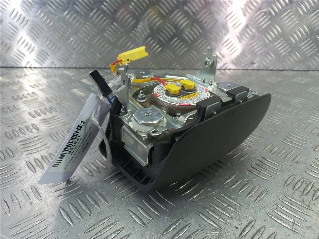 подушка безопасности водителя HONDA CR-V 2.0 AT (150 л.с.)CR-V  IV (2011—2015) Внедорожник 77810T1GG81ZA, 25700 рублей, Москва