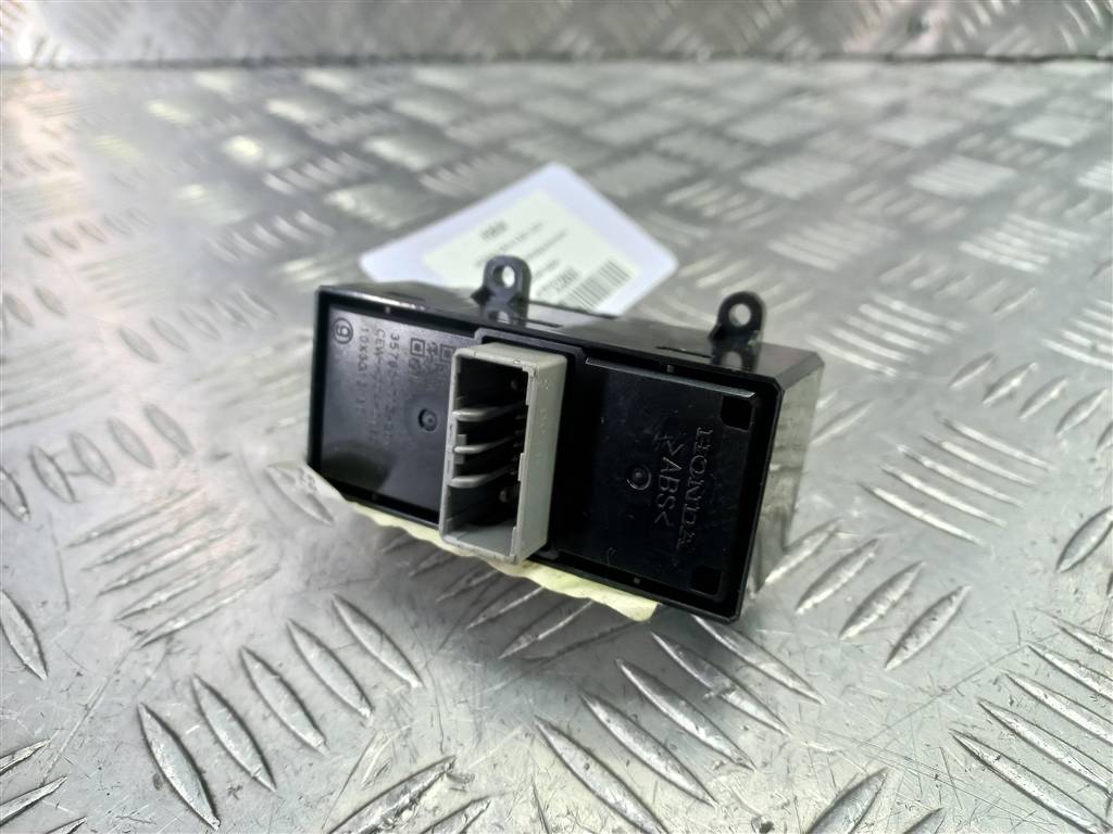 кнопка стеклоподъемника HONDA CR-V 2.0 AT (150 л.с.)CR-V  IV (2011—2015) Внедорожник 35780T1GG01, 1210 рублей, Москва