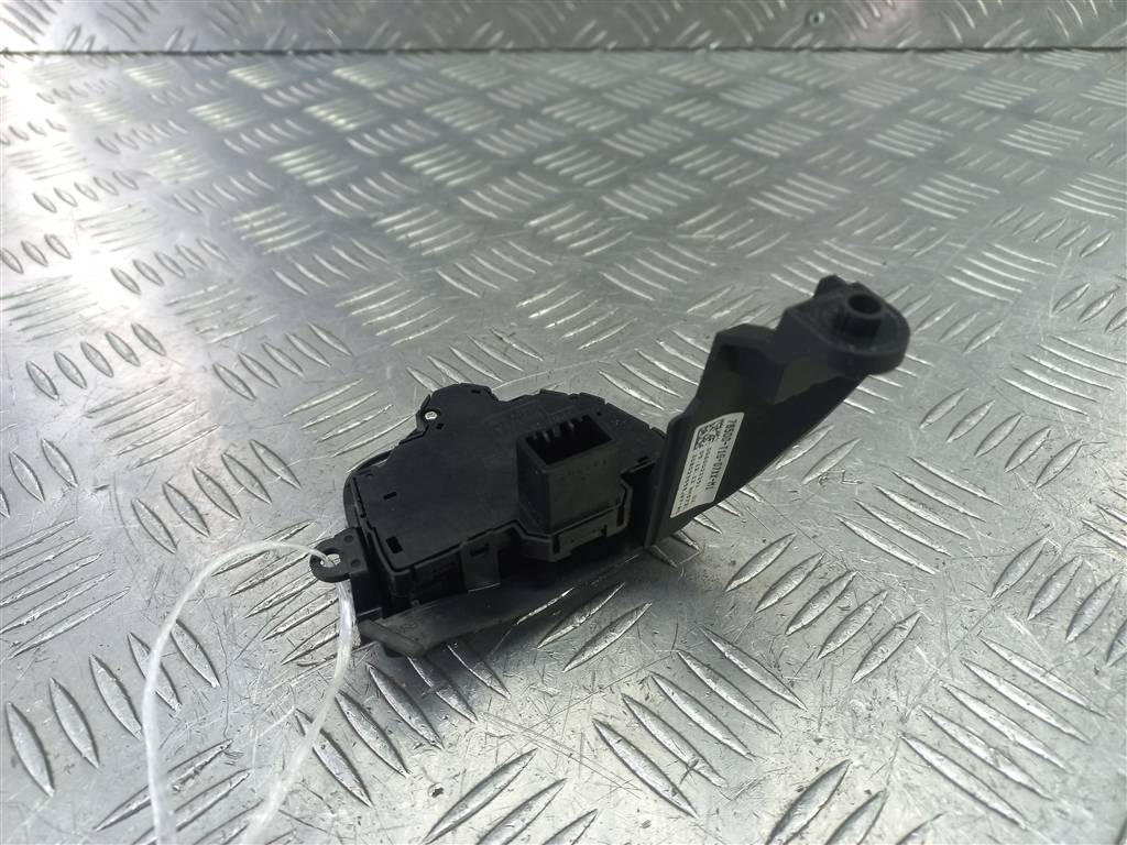 кнопка HONDA CR-V 2.0 AT (150 л.с.)CR-V  IV (2011—2015) Внедорожник 36770T1GE01, 1210 рублей, Москва