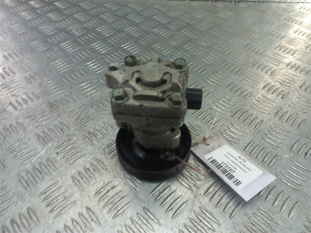 насос гидроусилителя Hyundai GETZ 1.1 MT (66 л.с.)Getz  I рестайлинг (2005—2011) Хетчбэк 571101C080, 2470 рублей, Москва