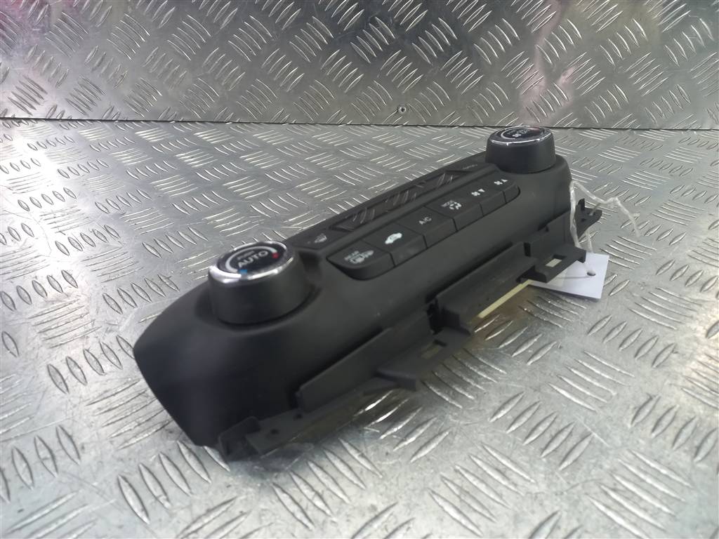 блок управления печкой HONDA CR-V 2.0 AT (150 л.с.)CR-V  IV (2011—2015) Внедорожник 79600T1EE41ZA, 6150 рублей, Москва