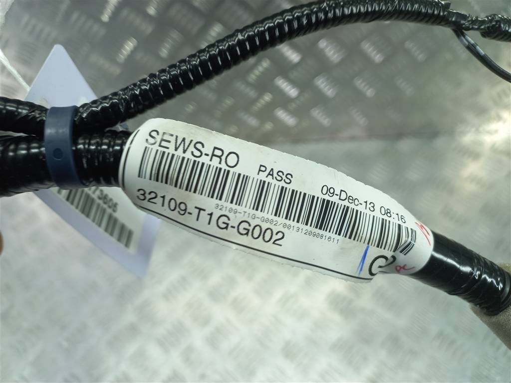 проводка (коса) HONDA CR-V 2.0 AT (150 л.с.)CR-V  IV (2011—2015) Внедорожник 32109T1GG00, 10180 рублей, Москва