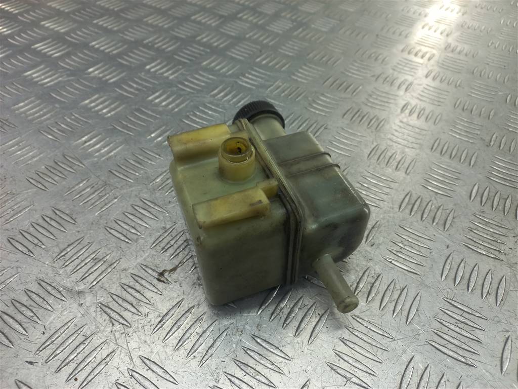 бачок гидроусилителя MAZDA CX-7  EG2132690, 3160 рублей, Москва