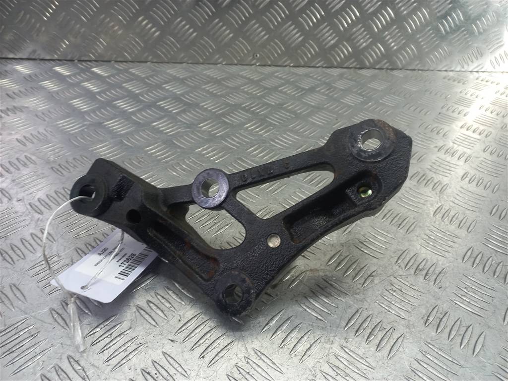 кронштейн кпп MAZDA CX-7  EH6439090, 1550 рублей, Москва