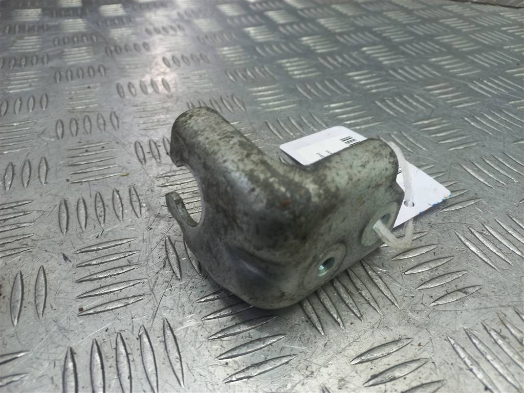 кронштейн тросов кпп MAZDA CX-7  GP9A46551A, 750 рублей, Москва