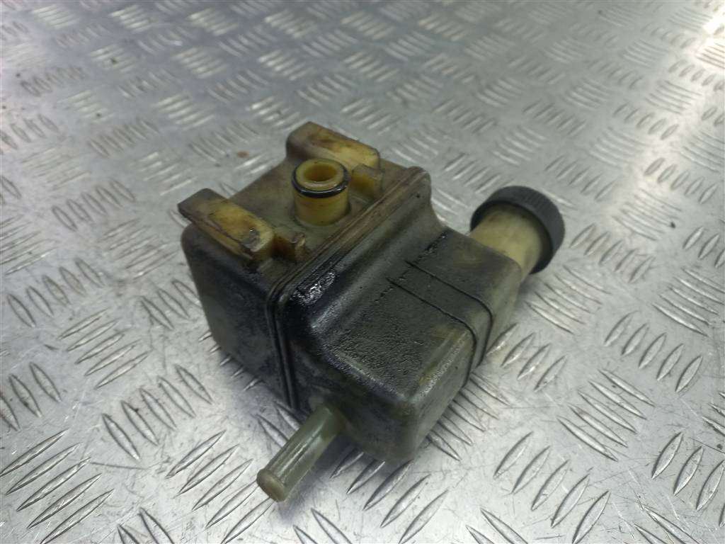 бачок гидроусилителя MAZDA CX-7  EG2132690, 3160 рублей, Москва