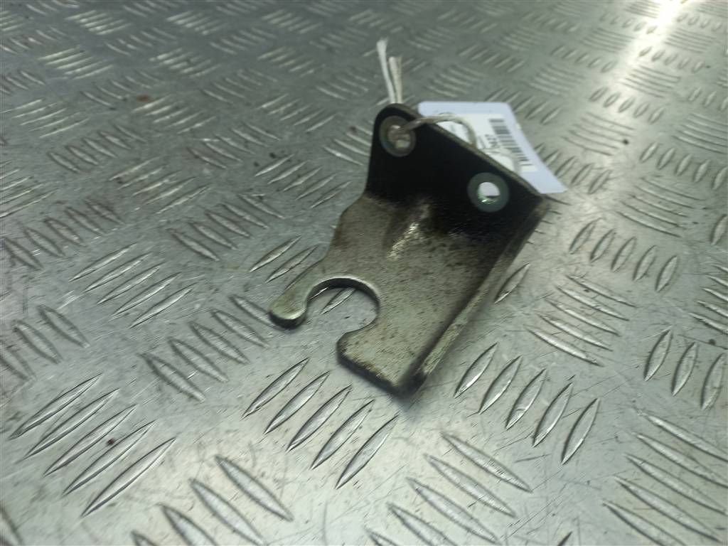 кронштейн тросов кпп MAZDA CX-7  GP9A46552A, 750 рублей, Москва