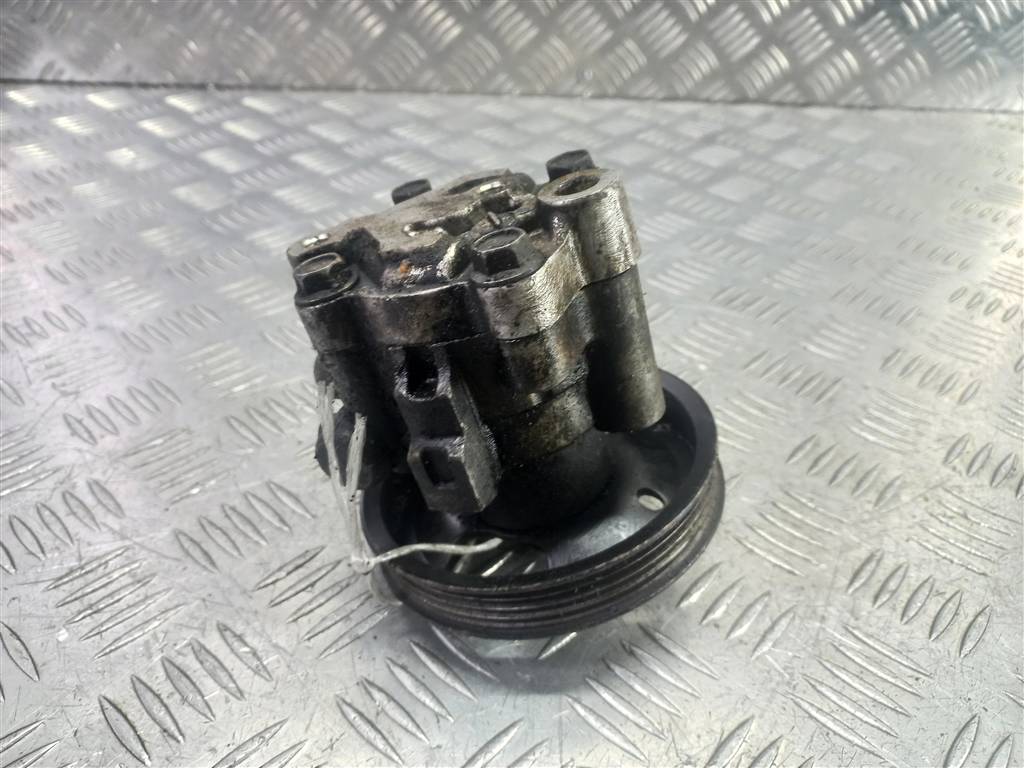 насос гидроусилителя NISSAN NAVARA  49110EB300, 4660 рублей, Москва