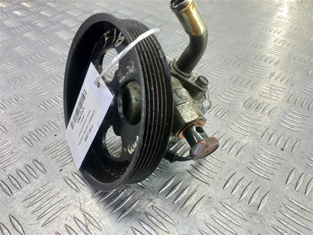 насос гидроусилителя MITSUBISHI L200   MR992871, 4540 рублей, Москва