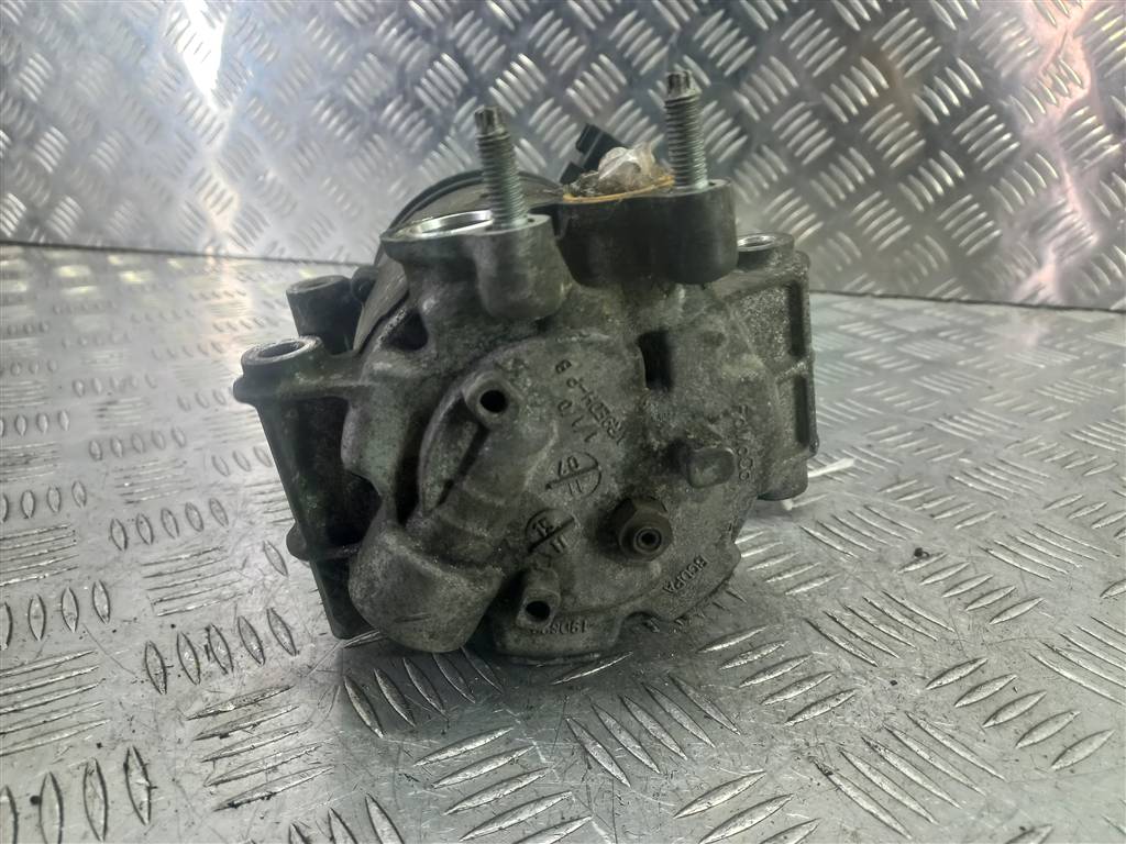 компрессор кондиционера FORD Focus  1799468, 6150 рублей, Москва