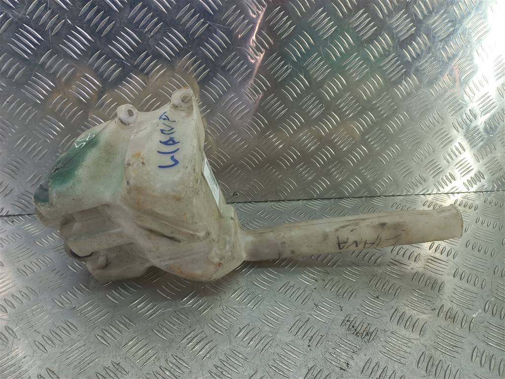 бачок омывателя SUZUKI LIANA 1.6 MT (106 л.с.)Liana  I рестайлинг (2004—2008) Универсал 3845055G00, 2700 рублей, Москва