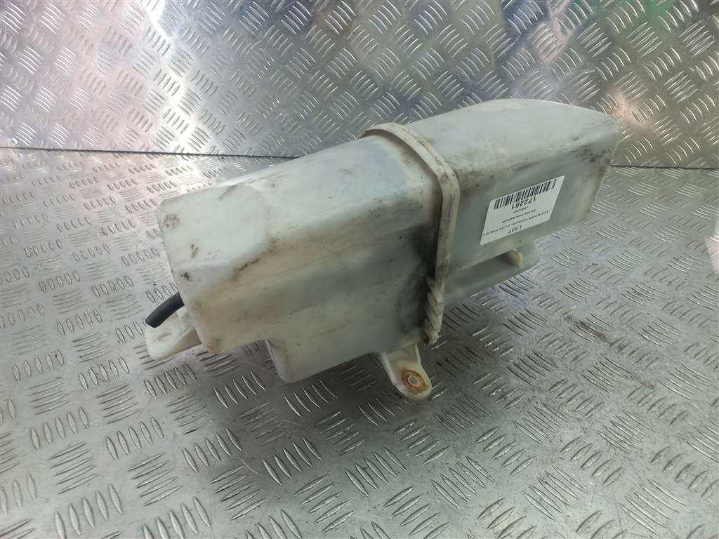 бачок омывателя LAND ROVER FREELANDER 2.2 TD MT (150 л.с.)Freelander  II (2006—2010) Внедорожник LR002303, 2130 рублей, Москва
