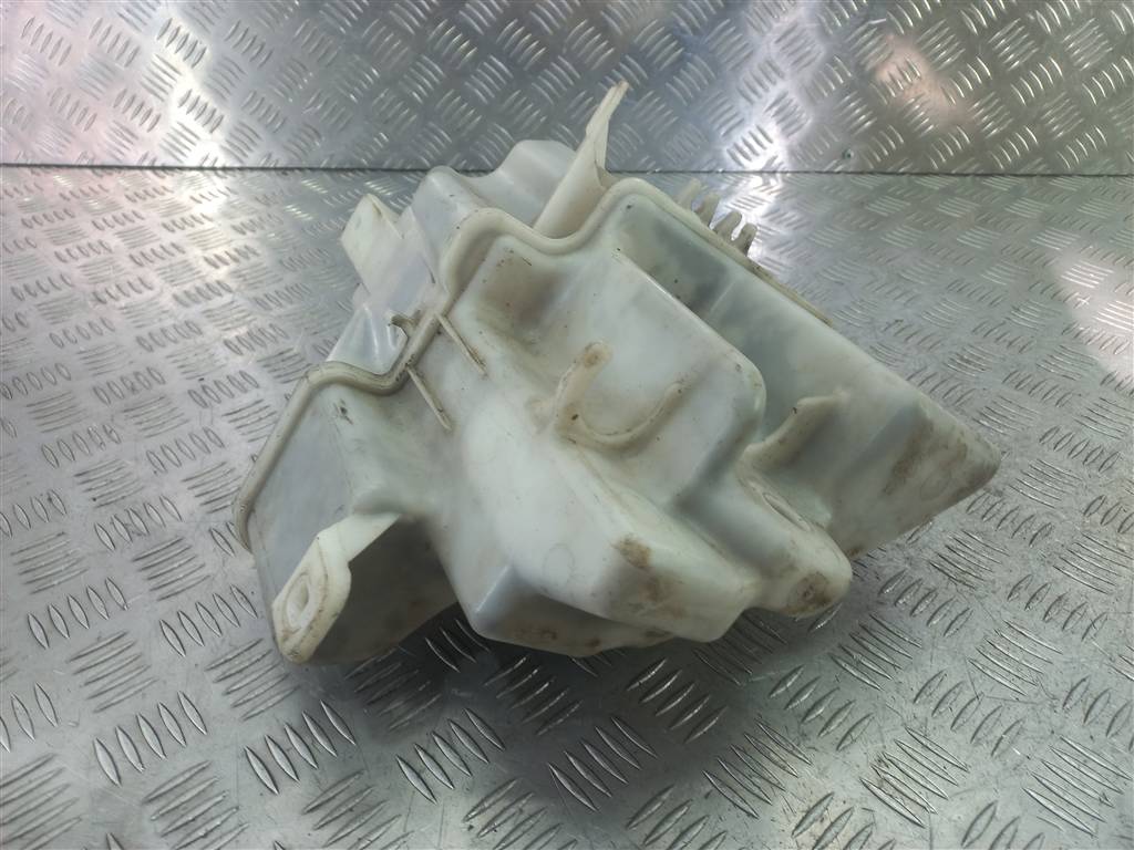 бачок омывателя LAND ROVER FREELANDER 2.2 TD MT (150 л.с.)Freelander  II (2006—2010) Внедорожник LR002303, 2130 рублей, Москва