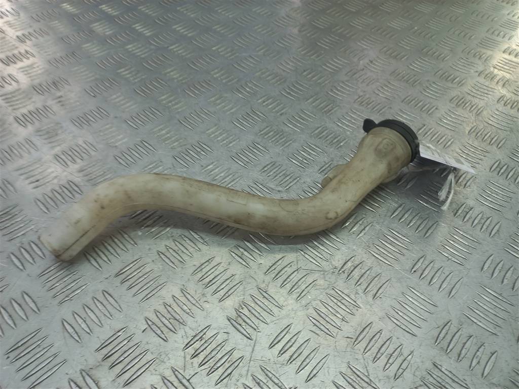 горловина бачка омывателя CHEVROLET  ORLANDO 1.8 AT (141 л.с.)Orlando  I (2010—2018) Минивэн 95982967, 860 рублей, Москва