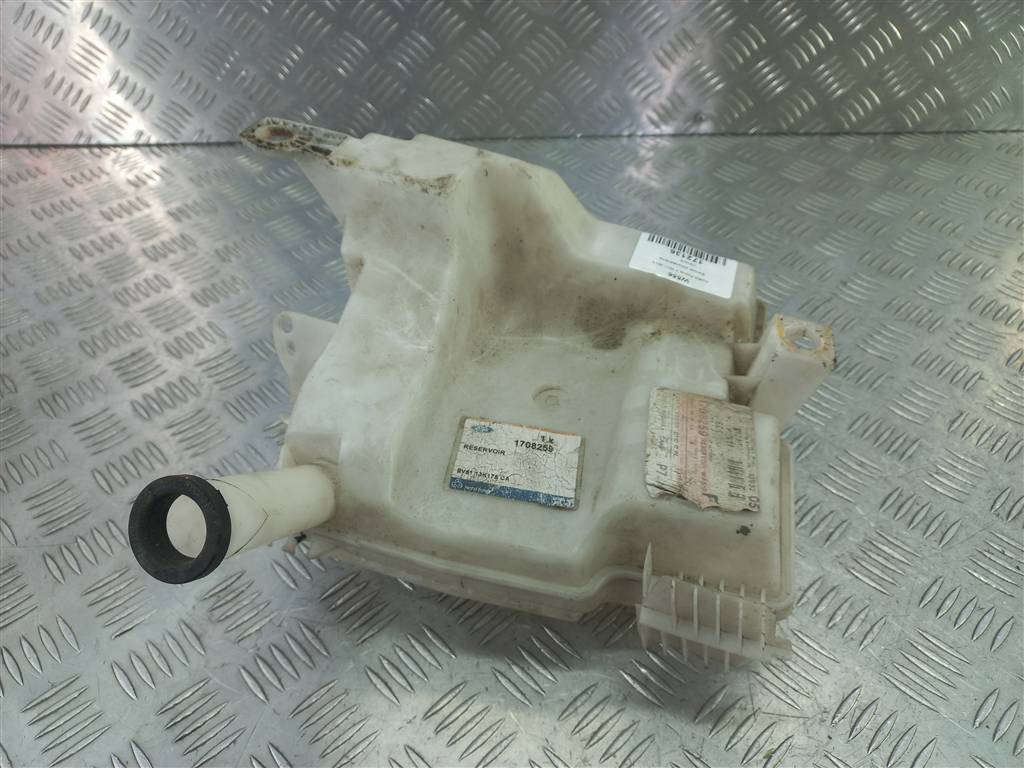 бачок омывателя FORD Focus  1791578, 1210 рублей, Москва