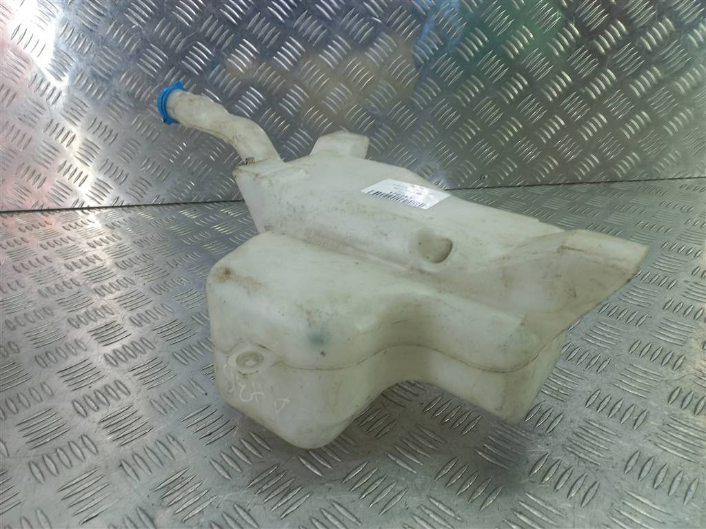 бачок омывателя SUZUKI SX4 1.6 MT (125 л.с.)Swift  III (2004—2011) Хетчбэк 3845080J10, 2700 рублей, Москва