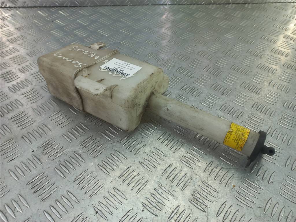 бачок расширительный Hyundai SONATA 2.0 AT (144 л.с.)Sonata  V (2004—2007) Седан 2543038050, 2360 рублей, Москва