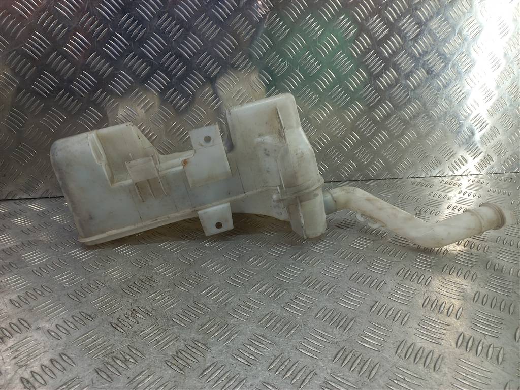 бачок омывателя MITSUBISHI COLT  8260A019, 4430 рублей, Москва