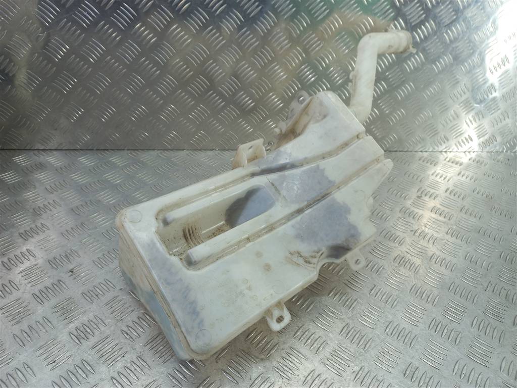 бачок омывателя MITSUBISHI COLT  8260A019, 4430 рублей, Москва