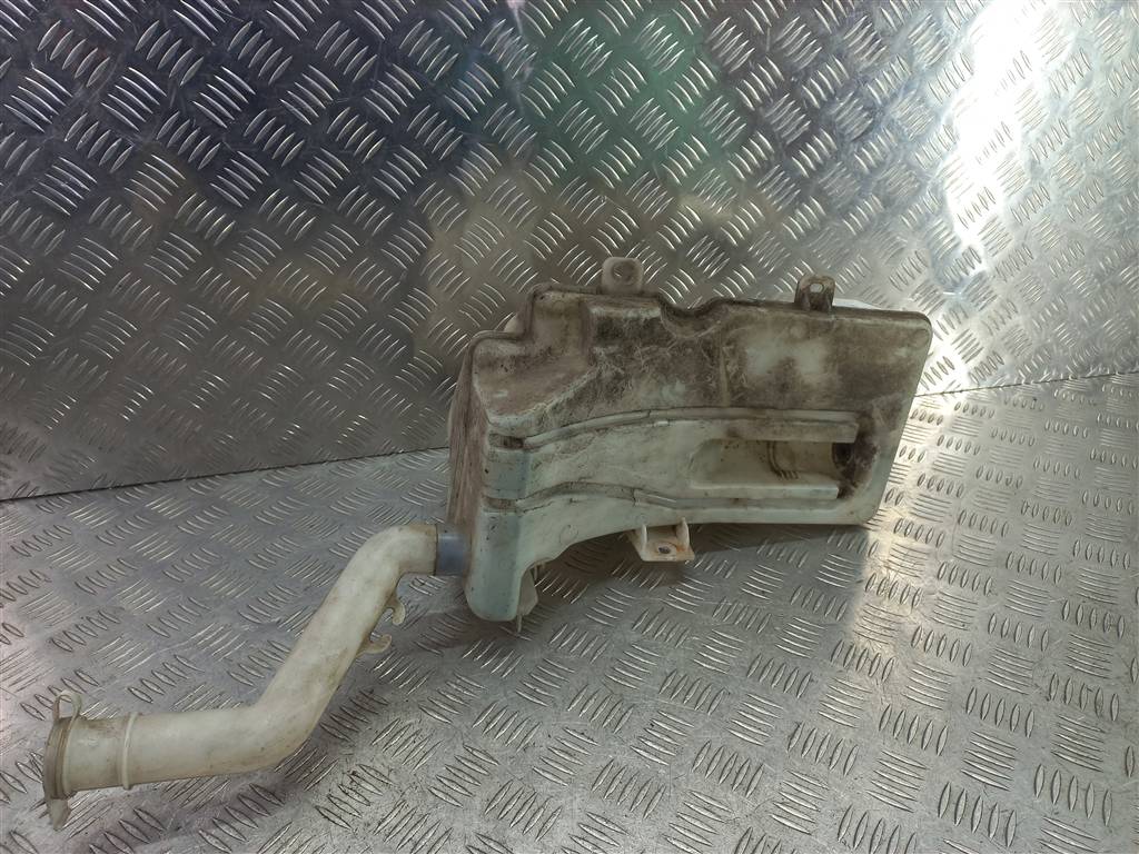 бачок омывателя MITSUBISHI COLT  8260A019, 4430 рублей, Москва
