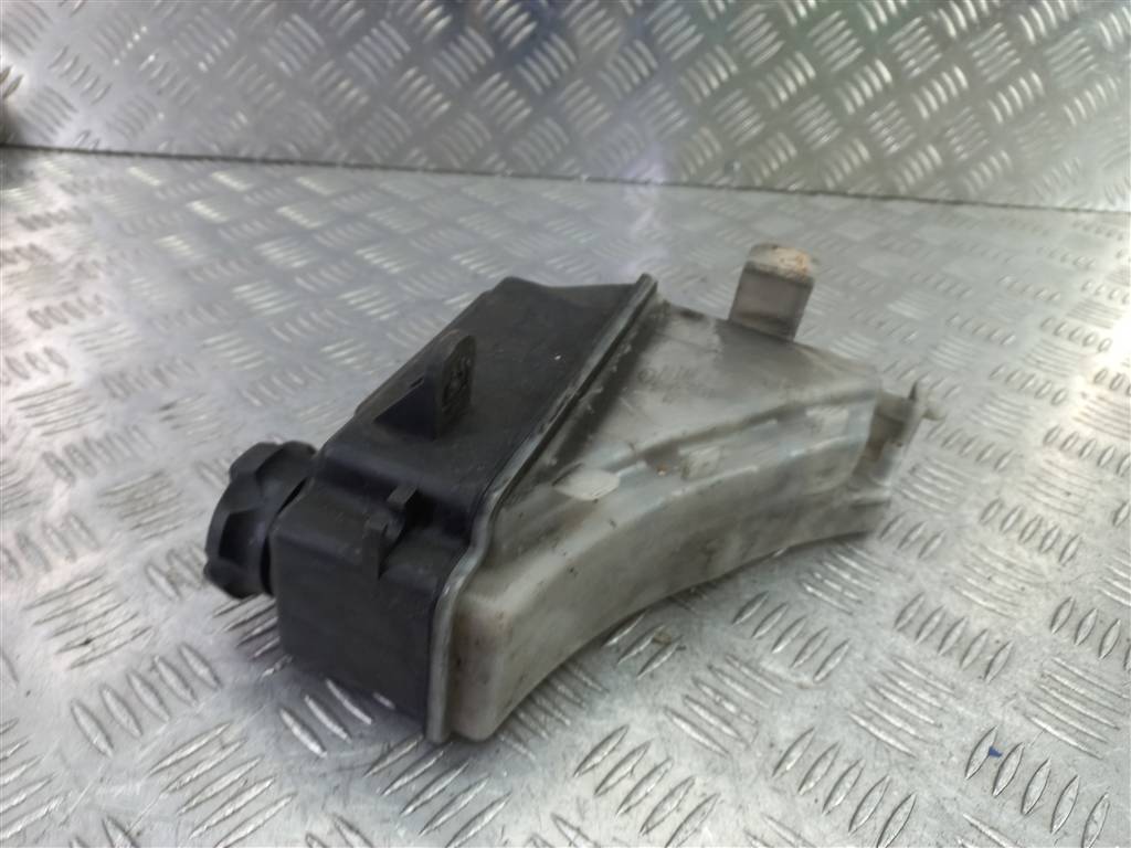 бачок расширительный Hyundai GETZ 1.1 MT (66 л.с.)Getz  I рестайлинг (2005—2011) Хетчбэк 254311C000, 860 рублей, Москва