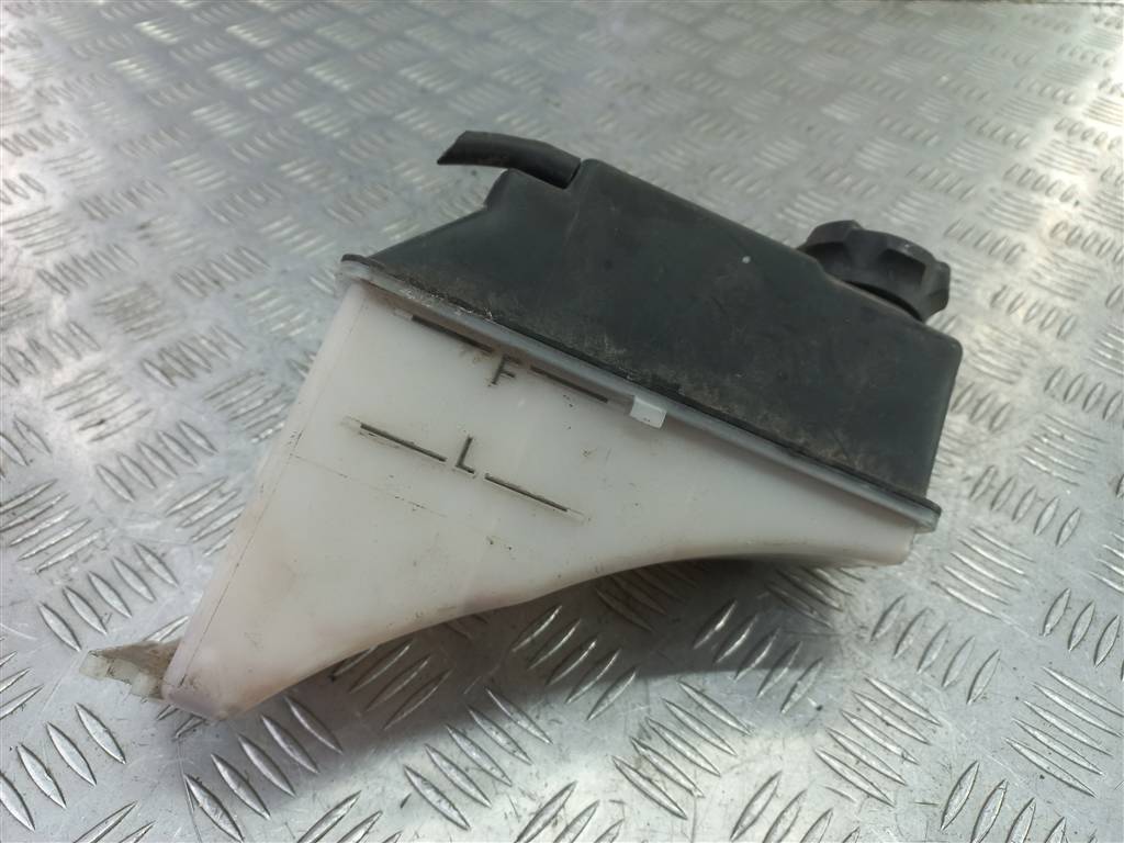 бачок расширительный Hyundai GETZ 1.1 MT (66 л.с.)Getz  I рестайлинг (2005—2011) Хетчбэк 254311C000, 860 рублей, Москва