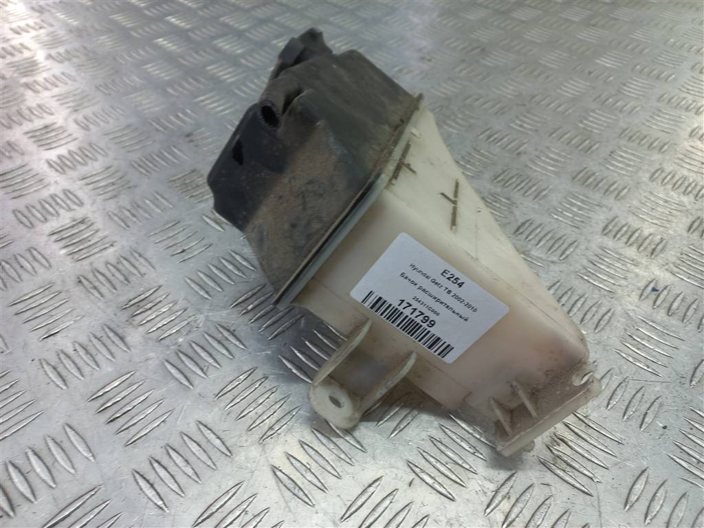 бачок расширительный Hyundai GETZ 1.1 MT (66 л.с.)Getz  I рестайлинг (2005—2011) Хетчбэк 254311C000, 860 рублей, Москва