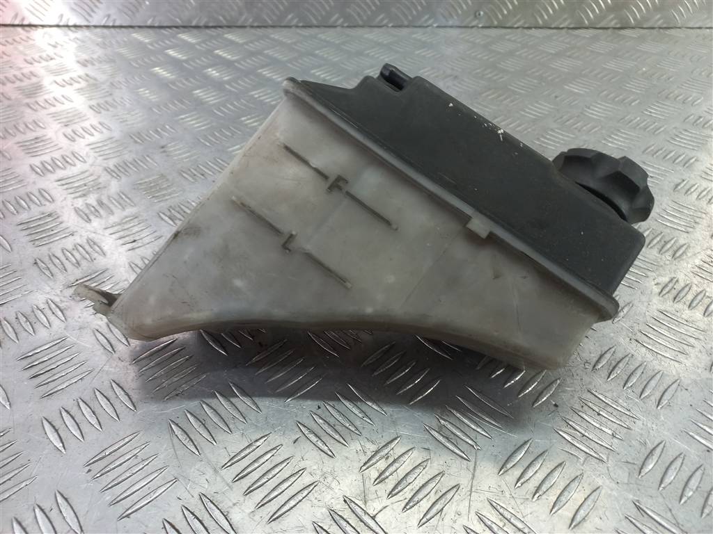 бачок расширительный Hyundai GETZ 1.1 MT (66 л.с.)Getz  I рестайлинг (2005—2011) Хетчбэк 254311C000, 860 рублей, Москва