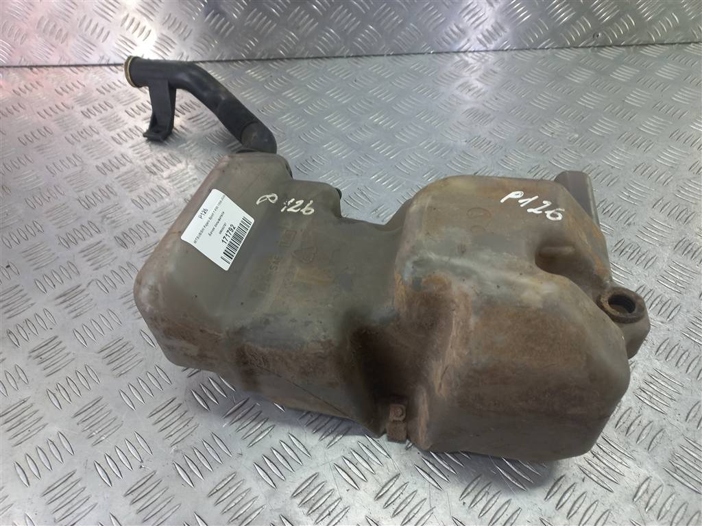 бачок омывателя MITSUBISHI PAJERO SPORT  MR495787, 3279 рублей, Москва