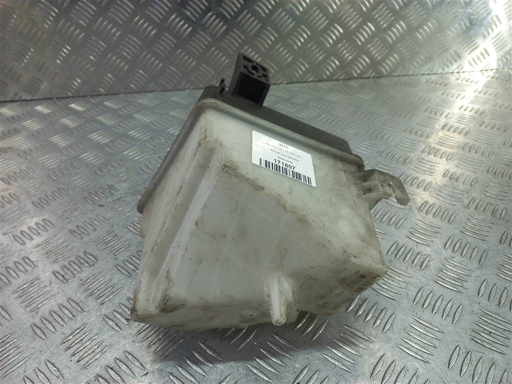 бачок омывателя Hyundai GETZ 1.4 AT (97 л.с.)Getz  I рестайлинг (2005—2011) Хетчбэк 986201C000, 1550 рублей, Москва