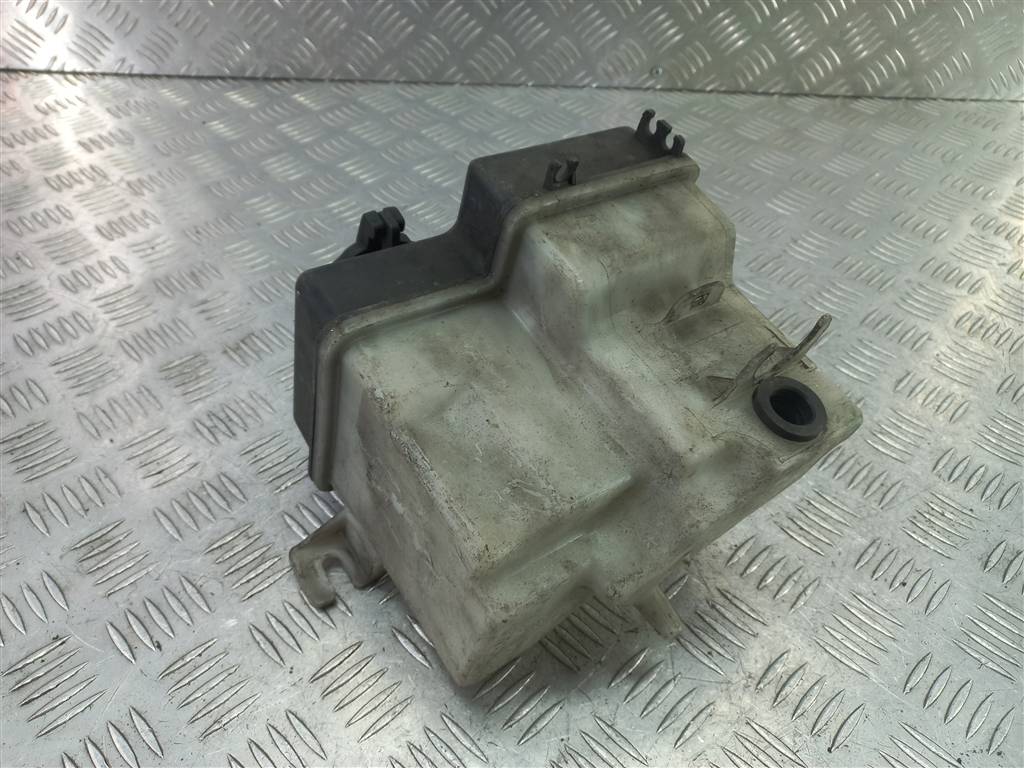 бачок омывателя Hyundai GETZ 1.3 AT (85 л.с.)Getz  I (2002—2005) Хетчбэк 986201C000, 1550 рублей, Москва