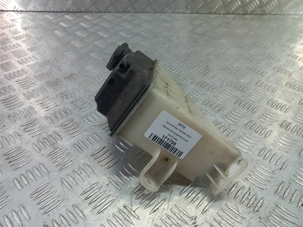 бачок расширительный Hyundai GETZ 1.4 AT (97 л.с.)Getz  I рестайлинг (2005—2011) Хетчбэк 254311C000, 860 рублей, Москва