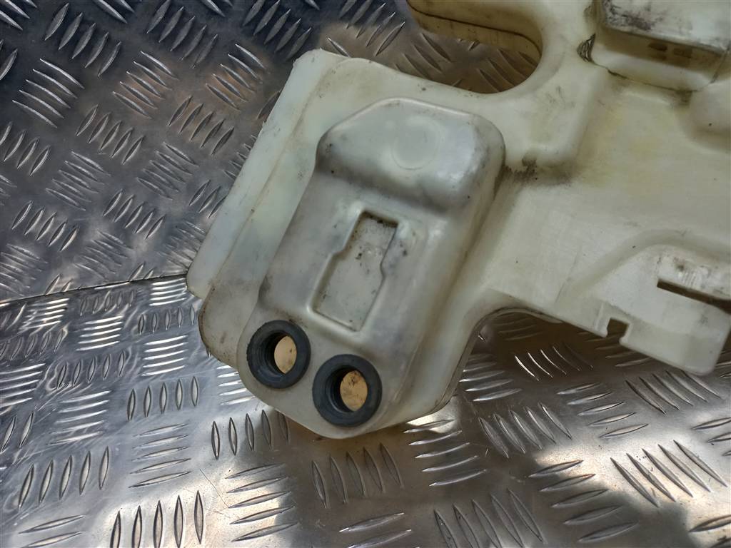 бачок омывателя HONDA CR-V 2.0 AT (150 л.с.)CR-V  II (2001—2004) Внедорожник 76840SCAG01, 1550 рублей, Москва