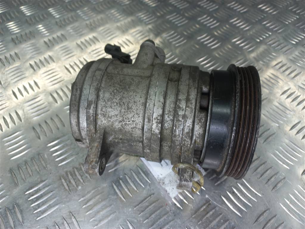 компрессор кондиционера Hyundai GETZ 1.1 MT (66 л.с.)Getz  I рестайлинг (2005—2011) Хетчбэк 977011C100, 6150 рублей, Москва