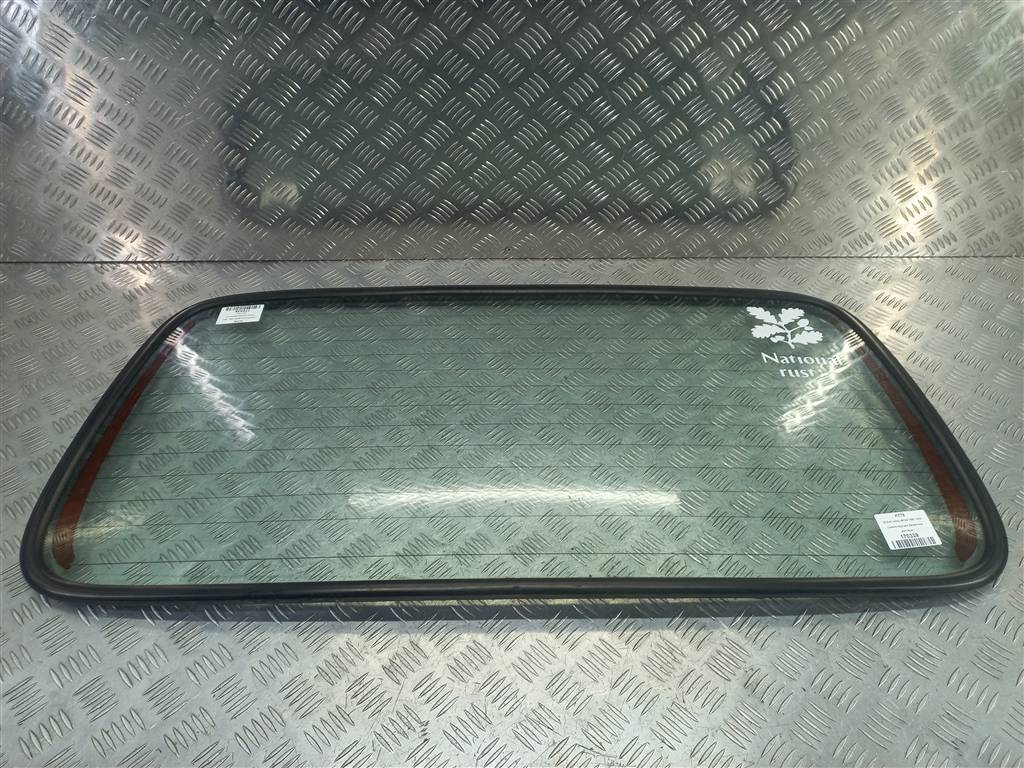 стекло крышки багажника SUZUKI JIMNY 1.3 MT (85 л.с.)Jimny  III рестайлинг (2005—2012) Внедорожник 8457176J01, 15350 рублей, Москва