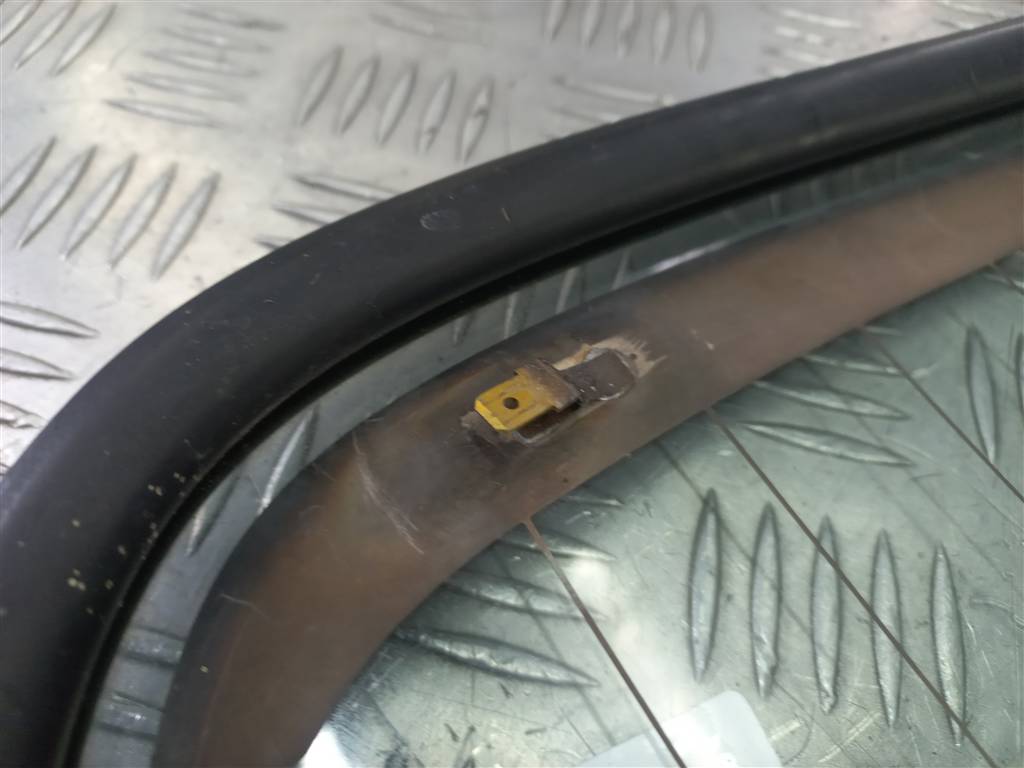 стекло крышки багажника SUZUKI JIMNY 1.3 MT (85 л.с.)Jimny  III рестайлинг (2005—2012) Внедорожник 8457176J01, 15350 рублей, Москва