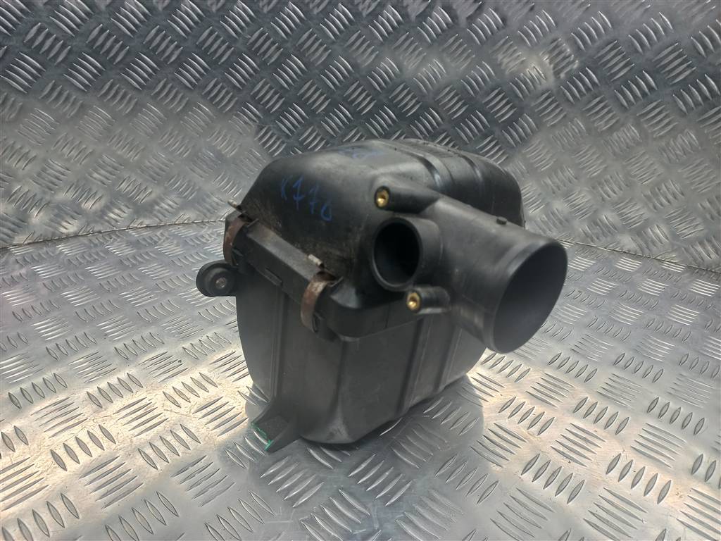 корпус воздушного фильтра SUZUKI JIMNY 1.3 MT (85 л.с.)Jimny  III рестайлинг (2005—2012) Внедорожник 1370076J00, 3740 рублей, Москва