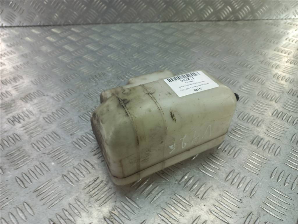 бачок расширительный MITSUBISHI PAJERO  MR404879, 630 рублей, Москва