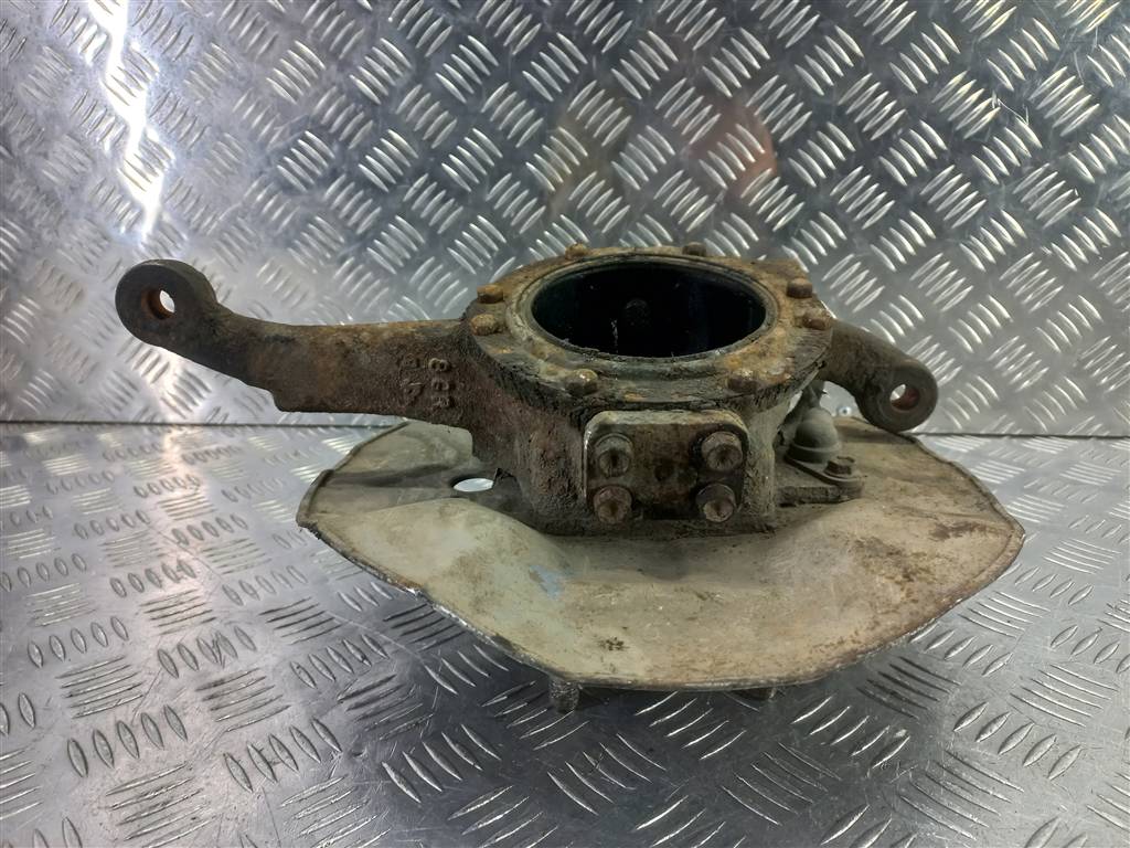 кулак SUZUKI JIMNY 1.3 MT (85 л.с.)Jimny  III рестайлинг (2005—2012) Внедорожник 4515181A20, 5580 рублей, Москва