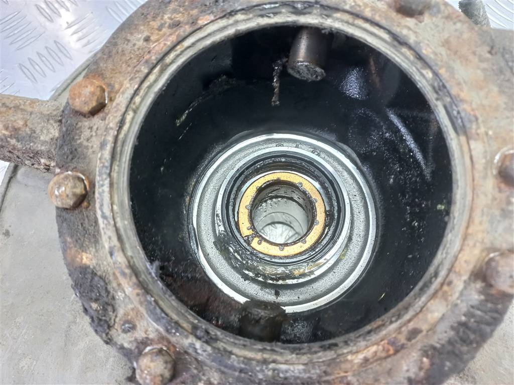 кулак SUZUKI JIMNY 1.3 MT (85 л.с.)Jimny  III рестайлинг (2005—2012) Внедорожник 4515181A20, 5580 рублей, Москва