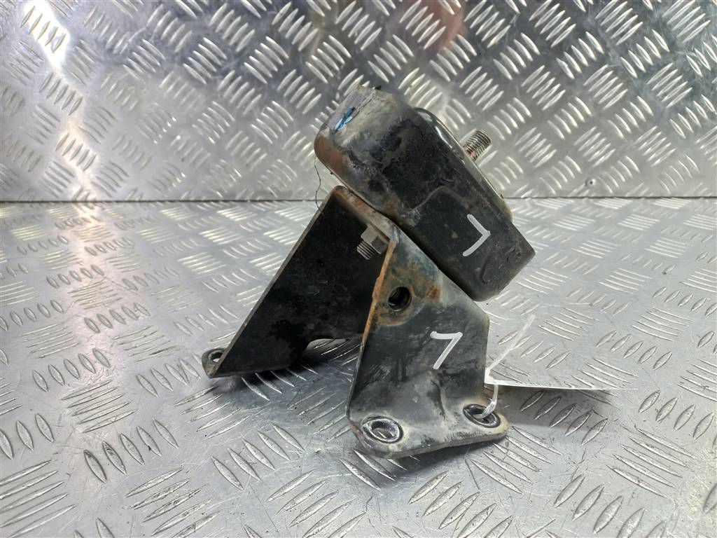 подушка двигателя (опора двс) SUZUKI JIMNY 1.3 MT (85 л.с.)Jimny  III рестайлинг (2005—2012) Внедорожник 1161081A00, 1550 рублей, Москва