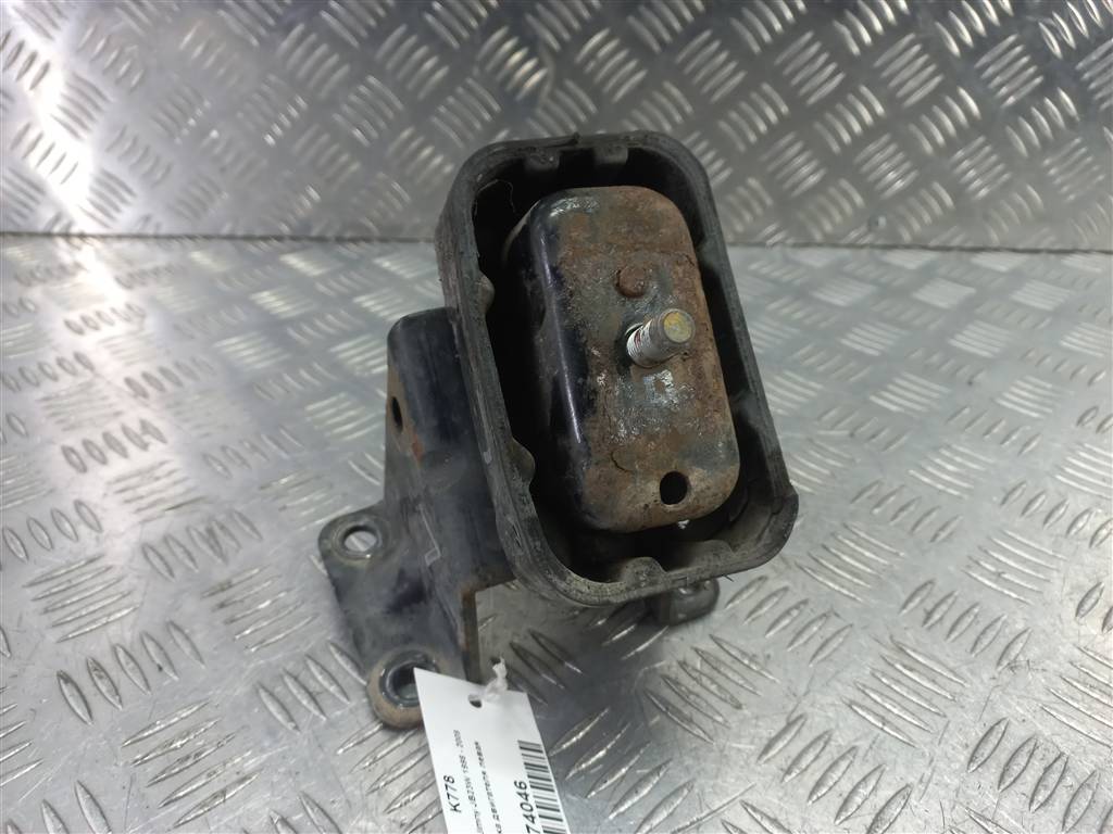 подушка двигателя (опора двс) SUZUKI JIMNY 1.3 MT (85 л.с.)Jimny  III рестайлинг (2005—2012) Внедорожник 1161081A00, 1550 рублей, Москва