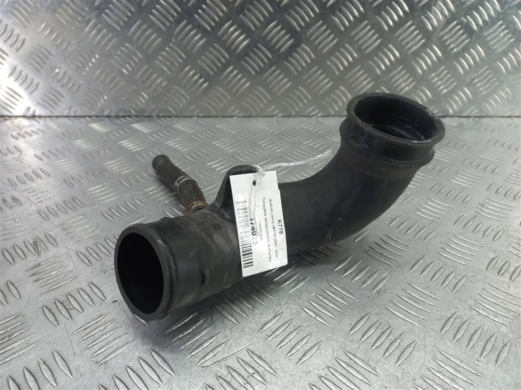 патрубок воздушного фильтра SUZUKI JIMNY 1.3 MT (85 л.с.)Jimny  III рестайлинг (2005—2012) Внедорожник 1383080A00, 1090 рублей, Москва