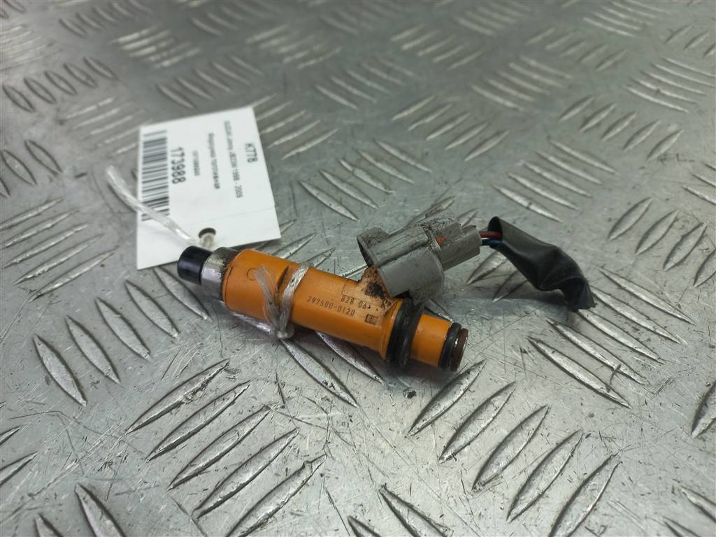 форсунка топливная SUZUKI JIMNY 1.3 MT (85 л.с.)Jimny  III рестайлинг (2005—2012) Внедорожник 1571086G00, 630 рублей, Москва