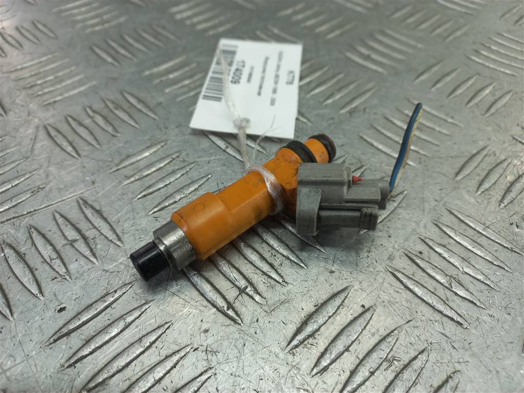 форсунка топливная SUZUKI JIMNY 1.3 MT (85 л.с.)Jimny  III рестайлинг (2005—2012) Внедорожник 1571086G00, 630 рублей, Москва