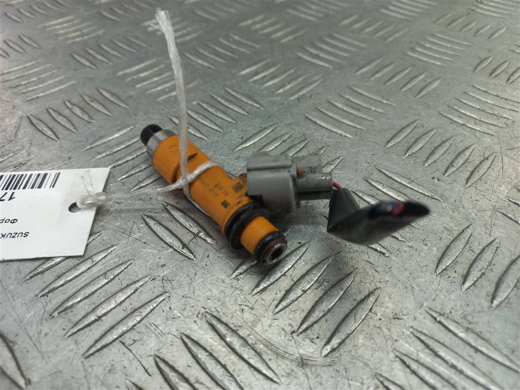 форсунка топливная SUZUKI JIMNY 1.3 MT (85 л.с.)Jimny  III рестайлинг (2005—2012) Внедорожник 1571086G00, 630 рублей, Москва