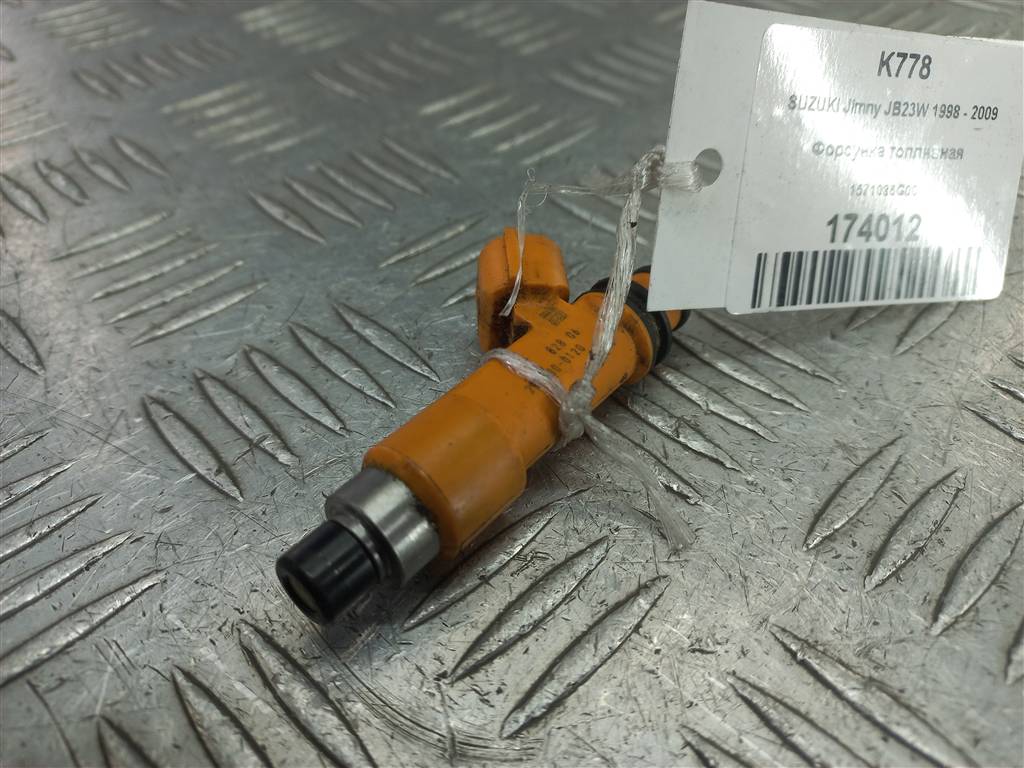 форсунка топливная SUZUKI JIMNY 1.3 MT (85 л.с.)Jimny  III рестайлинг (2005—2012) Внедорожник 1571086G00, 630 рублей, Москва