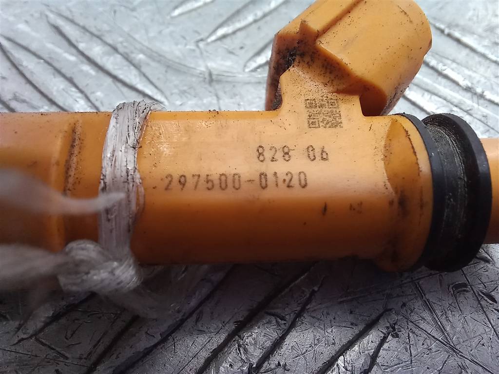 форсунка топливная SUZUKI JIMNY 1.3 MT (85 л.с.)Jimny  III рестайлинг (2005—2012) Внедорожник 1571086G00, 630 рублей, Москва