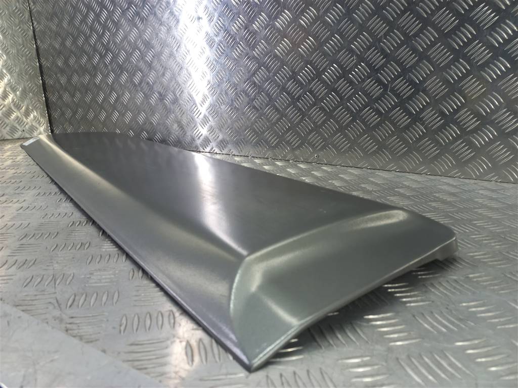 накладка двери SUZUKI JIMNY 1.3 MT (85 л.с.)Jimny  III рестайлинг (2005—2012) Внедорожник 77661-81A00, 2470 рублей, Москва